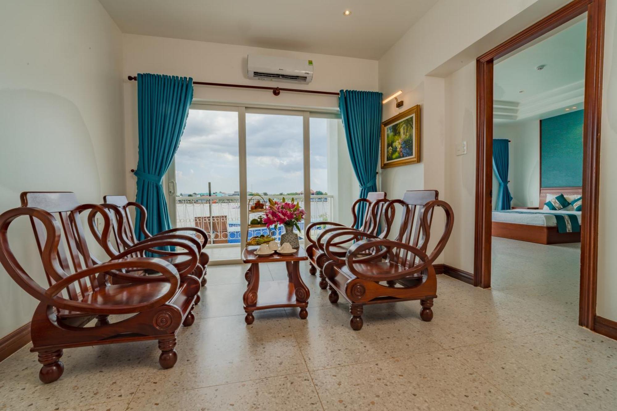 Chuong Duong Hotel Митхо Экстерьер фото