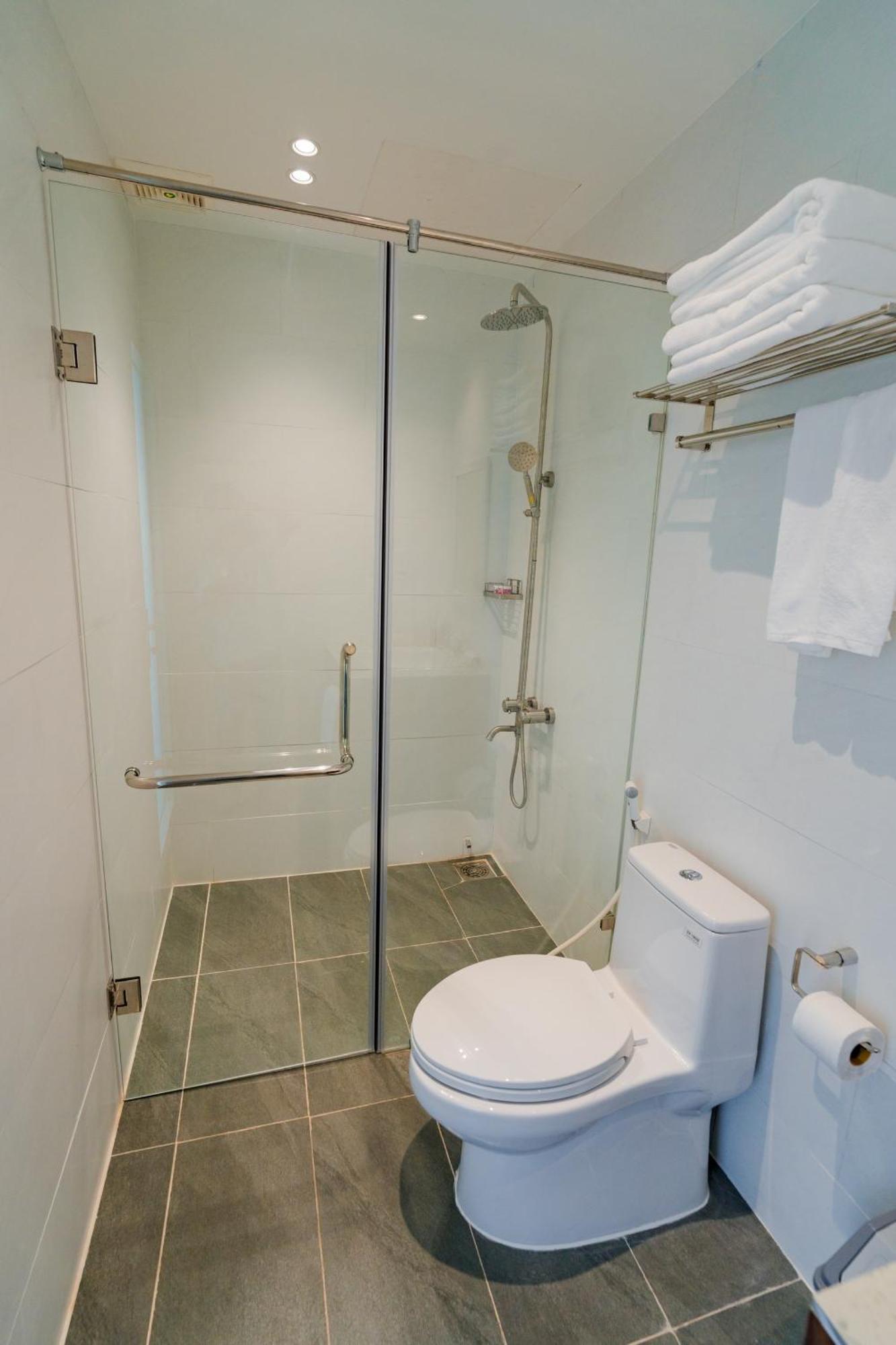 Chuong Duong Hotel Митхо Экстерьер фото