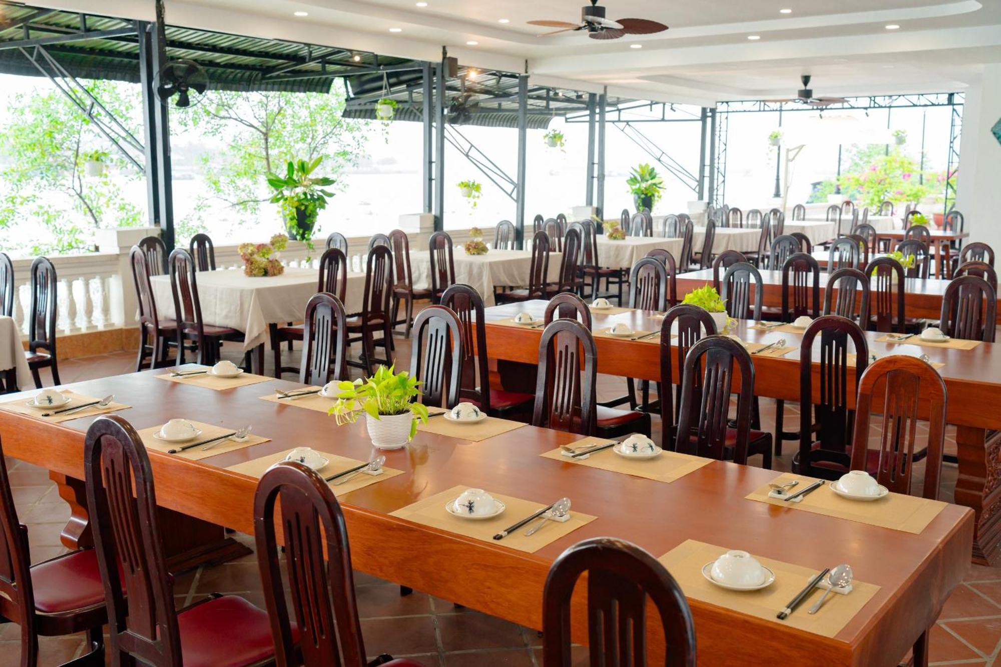 Chuong Duong Hotel Митхо Экстерьер фото